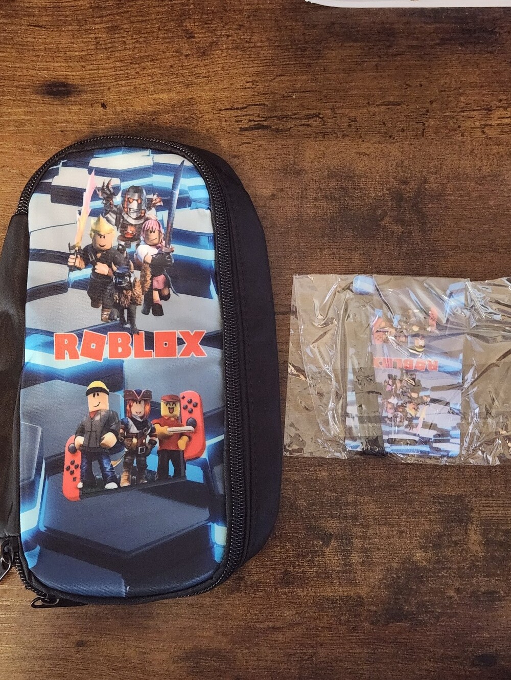 ROBLOX 3PC CHARACTER BACKPACK SET - Picture 6 of 8